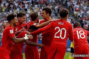 泰晤士报：英国要求1600多名足球流氓在欧洲杯期间上交护照